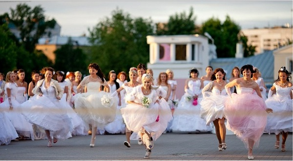 Năm 2011, du khách quốc tế từng ngỡ ngàng khi thấy hàng trăm 