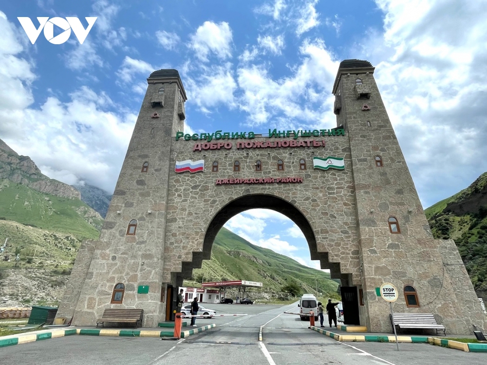 Điểm kiểm soát vào huyện Dzheyrakh-Ingushetia