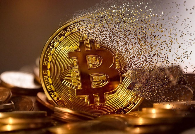 Thị trường giao dịch Bitcoin sẽ sụp đổ nếu 1,1 triệu đơn vị bị bán ra. Ảnh: Medium.