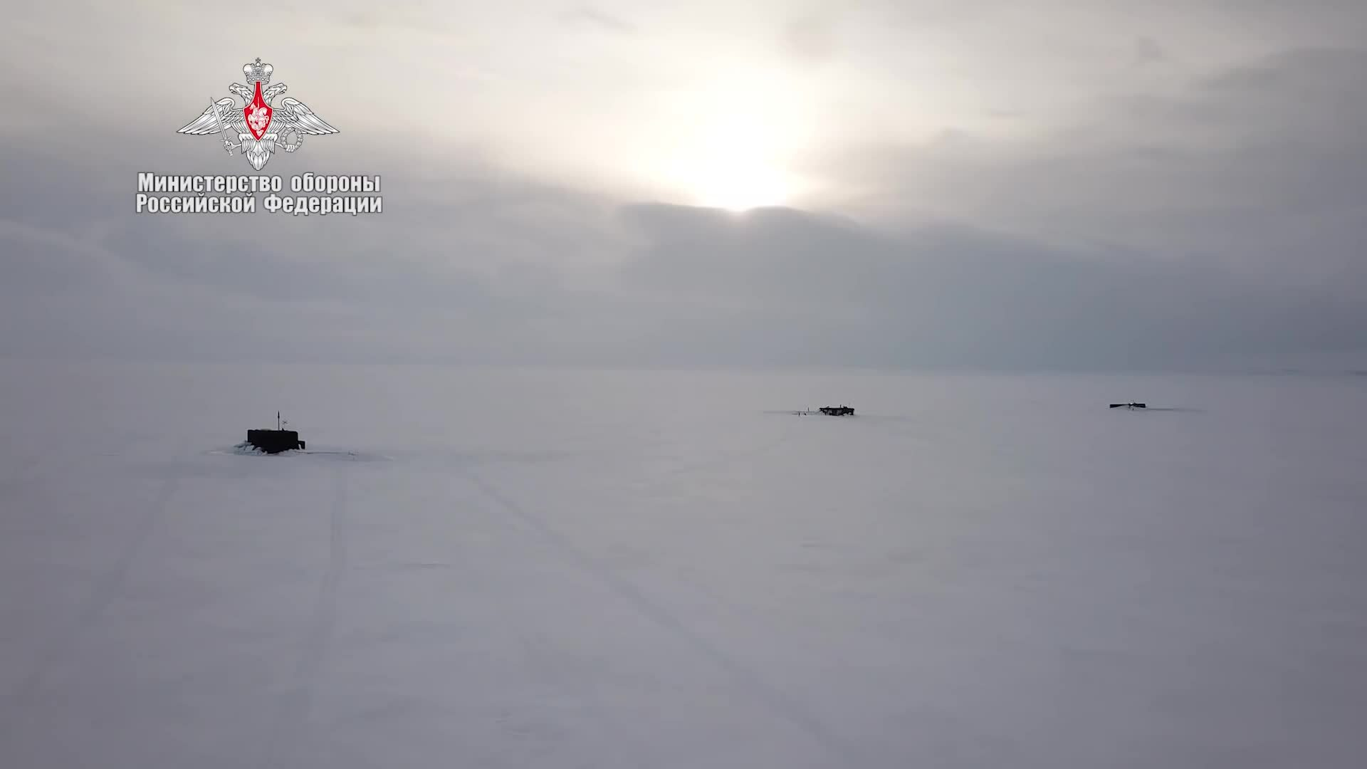 Ba tàu ngầm Nga cùng nổi lên trong diễn tập Umka-2021. Video: Bộ Quốc phòng Nga.