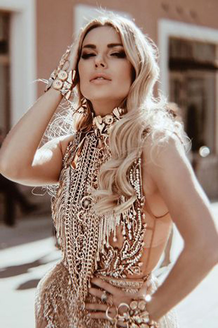 DJ Katya Guseva tuyên bố từ bỏ thương hiệu túi xách Chanel. Ảnh: Instagram Katya Guseva