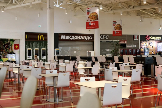 Hầu hết các cửa hàng của McDonald's tại Nga đã đóng cửa từ tháng 3. Ảnh DPA/Getty Images