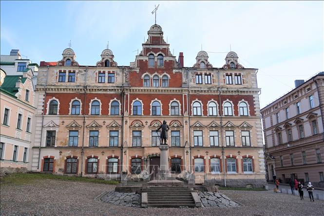 Tòa thị chính cổ. Ảnh: TTXVN tại Nga
