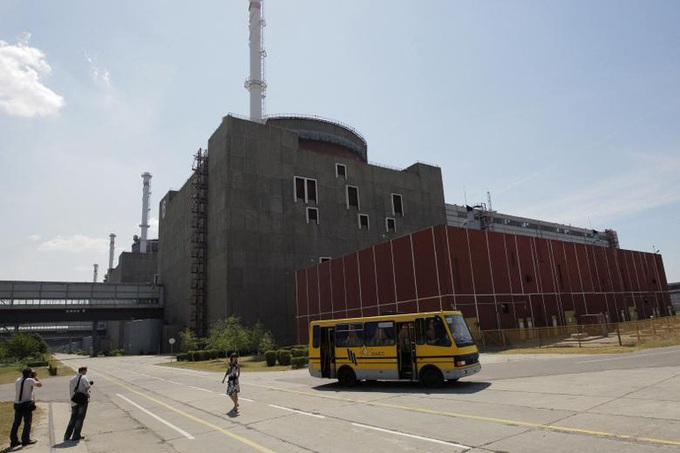 Nhà máy điện hạt nhân Zaporozhye ở nam Ukraine (Ảnh: Reuters).